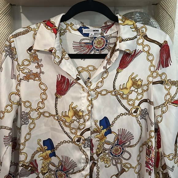 Long sleeve gold and white chain print button down - Picture 2 of 4